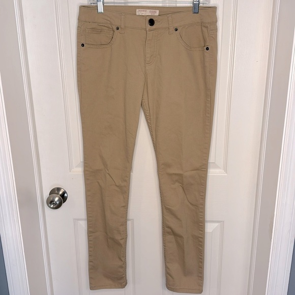 EUC No Boundaries Khaki Jeans - Picture 1 of 5